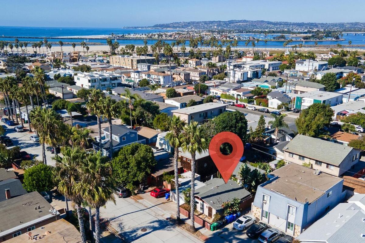 Ob Retreat Location, Patio & Beach! * San Diego