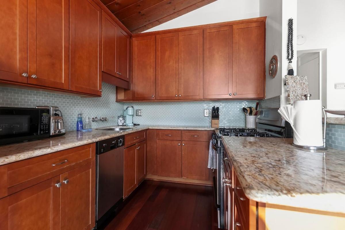 Holiday home Ob Retreat Location, Patio & Beach! San Diego