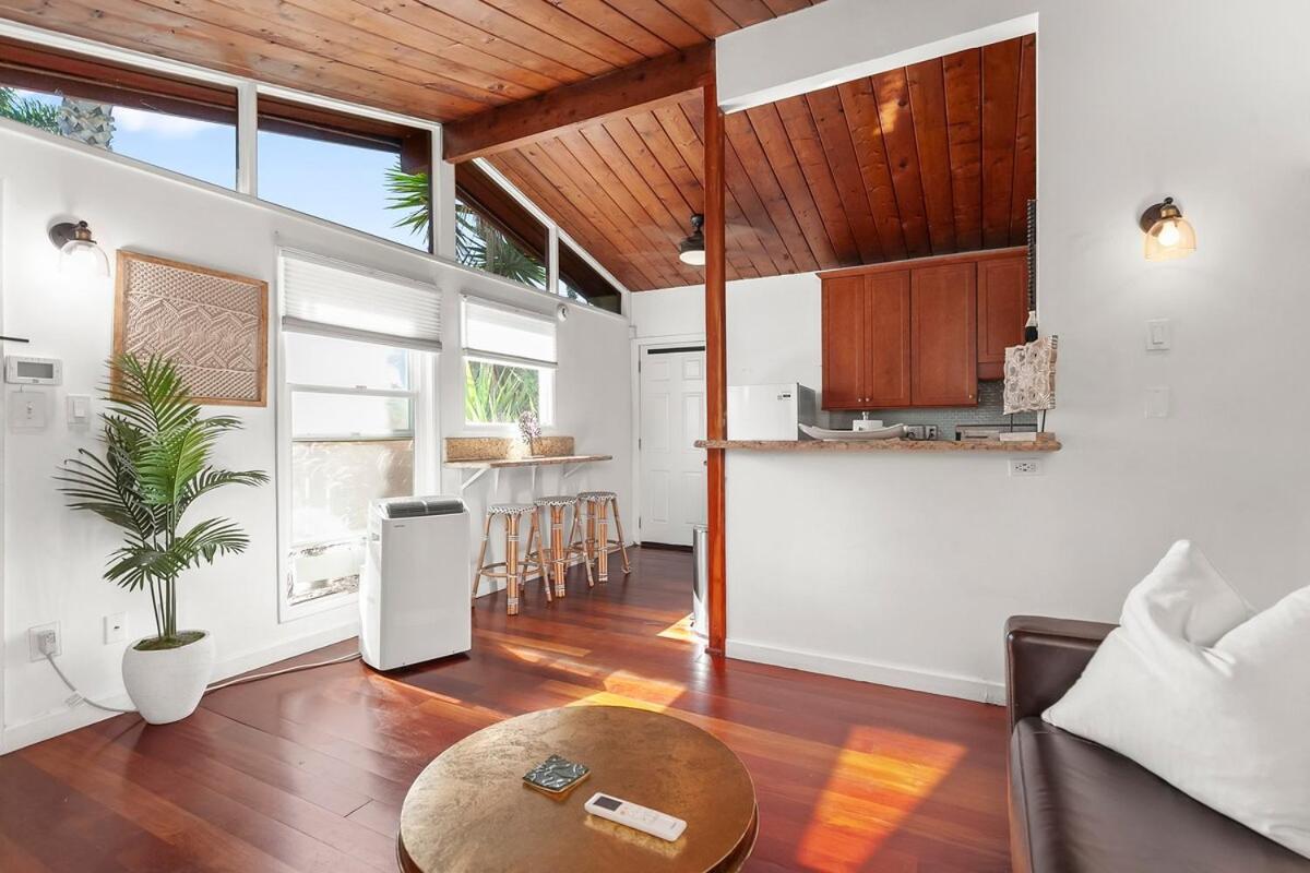Ob Retreat Location, Patio & Beach! * San Diego