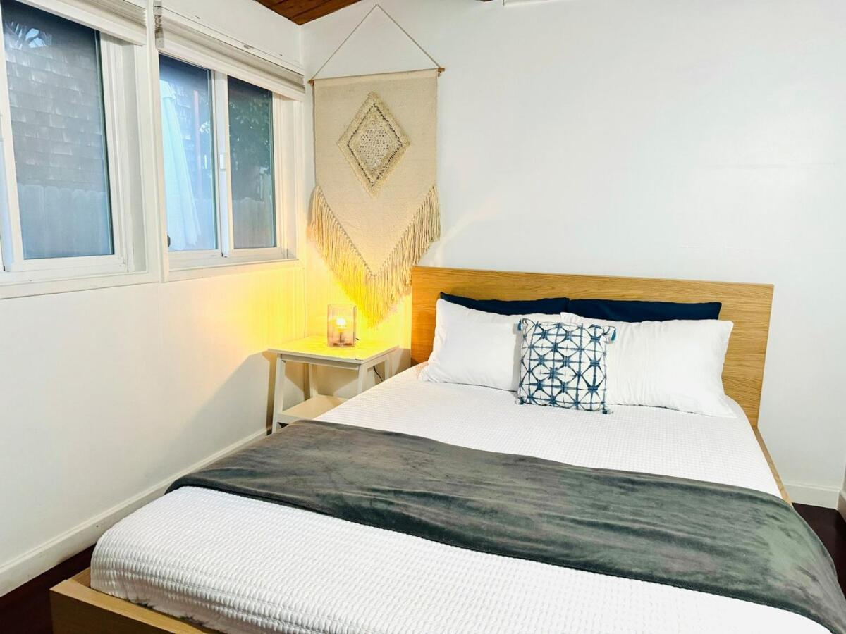 Ob Retreat Location, Patio & Beach!